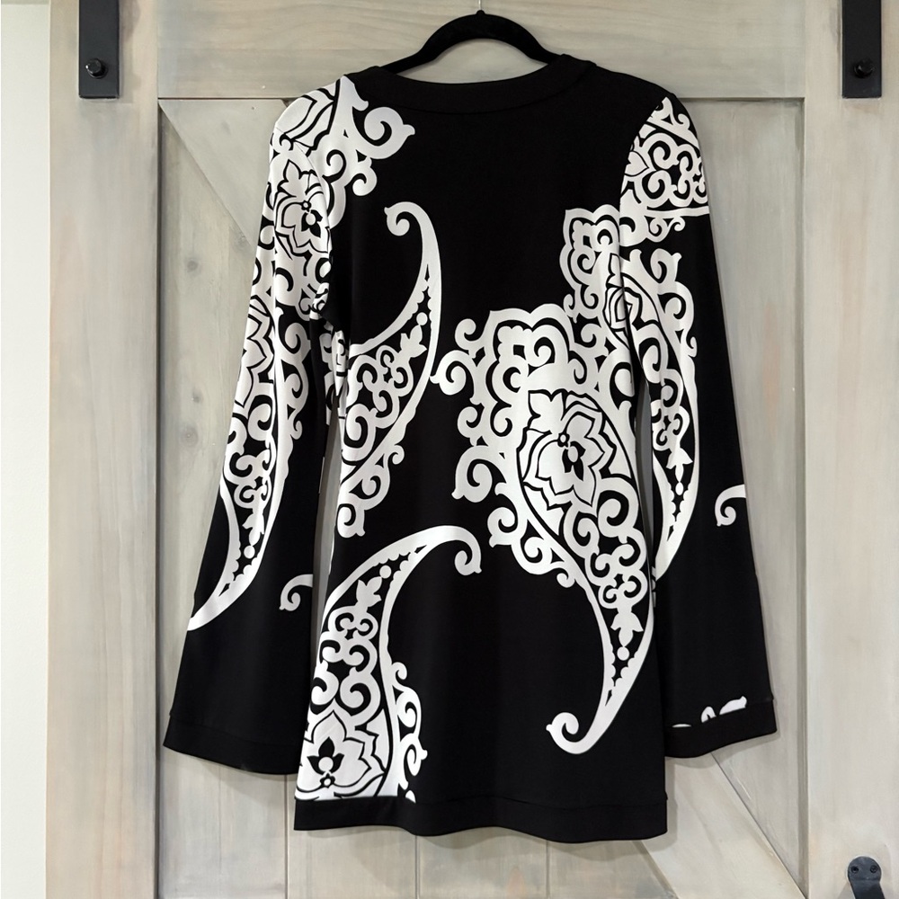 WHBM Black and White Long Sleeve Tunic - Picture 4 of 5